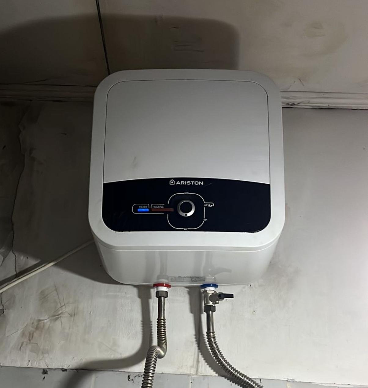 Service Water Heater Jakarta Service Center